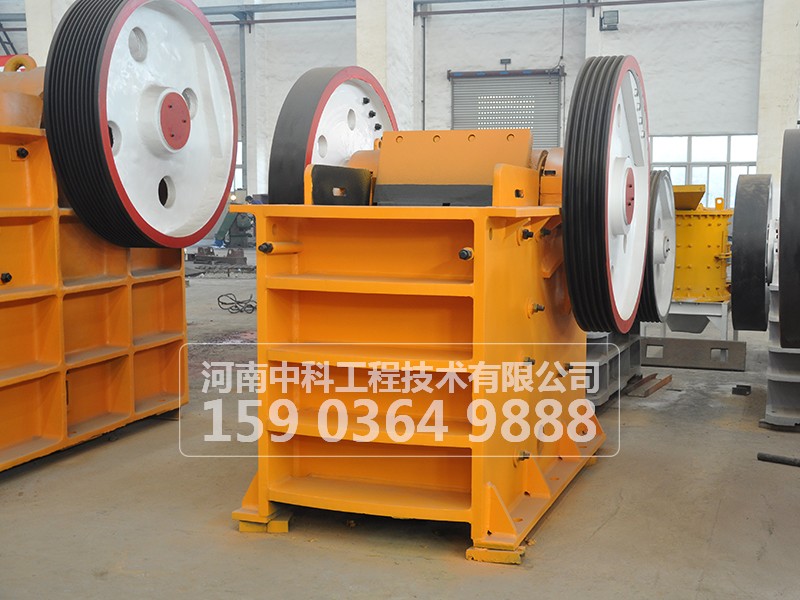 顎式破碎機襯板磨損到什么程度更換？ 