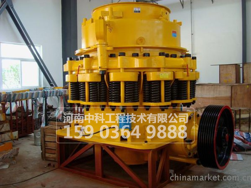 圓錐破碎機(jī)操作時(shí)應(yīng)注意什么事項(xiàng)？